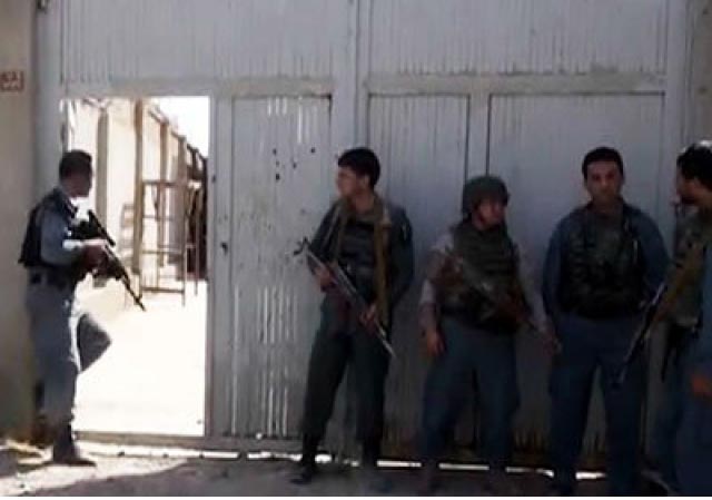 Military Begins  House-to-House Searches in Kunduz